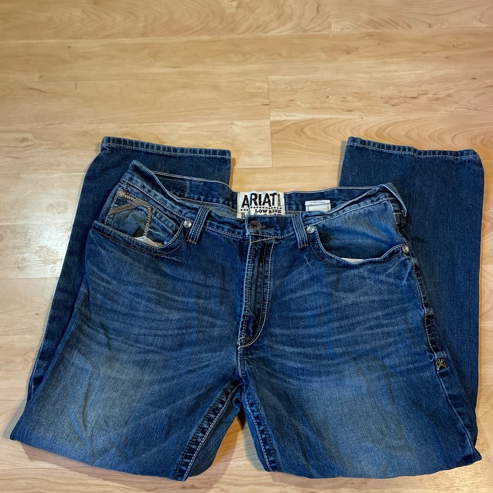 36 x 30 Ariat M4 Low Rise